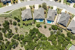 413 Montalcino Ln, Georgetown, TX 78628 - Photo 4