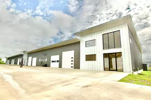 21805 State Hwy 79 Hwy, Taylor, TX 76574 - Photo 1