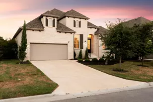 586 Two Creeks Ln, Austin, TX 78737 - Photo 2