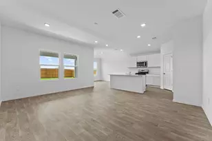 12117 Horseshoe Fld Bnd, Mustang Ridge, TX 78610 - Photo 12