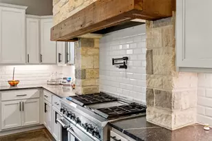 3830 Outback Trail, Spicewood, TX 78669 - Photo 16