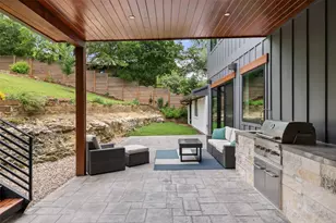3610 Hillbrook Dr, Austin, TX 78731 - Photo 18