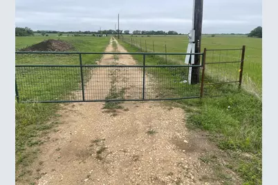 5266 Fm 970, Florence, TX 76527 - Photo 18