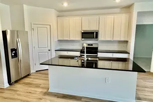 12516 St Thomas Dr, Del Valle, TX 78617 - Photo 2