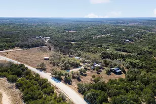 2058 Montell Rd, Wimberley, TX 78676 - Photo 32
