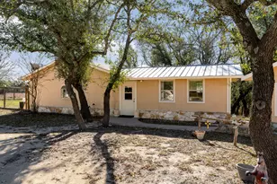 2058 Montell Rd, Wimberley, TX 78676 - Photo 2