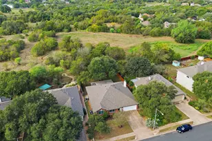 5513 Kayview Dr, Austin, TX 78749 - Photo 38