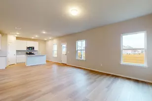 4504 Beacon Bay Dr, Austin, TX 78747 - Photo 10