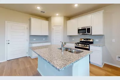 4504 Beacon Bay Drive, Austin, TX 78747 - Photo 6