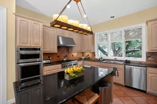 2305 Barton Creek Blvd, Austin, TX 78735 - Photo 12