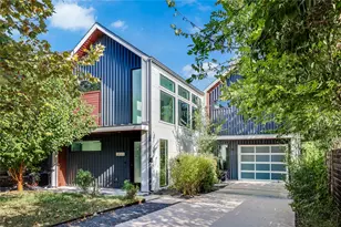 2804 E 22nd St, Austin, TX 78722 - Photo 1