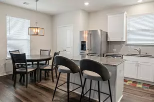 404 Purple Heart Dr, Buda, TX 78610 - Photo 4