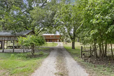 315 Riverwood Drive, Bastrop, TX 78602 - Photo 10