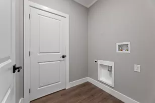 2028 Applewood Dr, Lockhart, TX 78644 - Photo 22