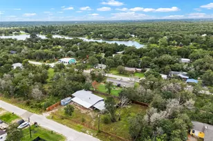133 Deer Run, Smithville, TX 78957 - Photo 34