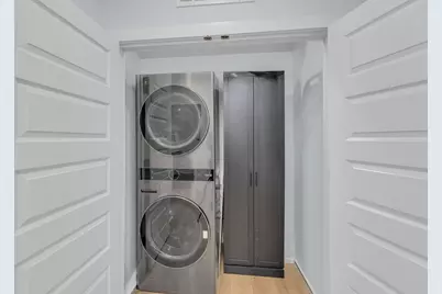 2500 Longview Street #323, Austin, TX 78705 - Photo 28