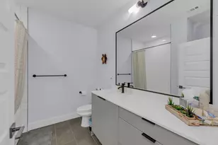2500 Longview St, Austin, TX 78705 - Photo 26