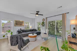 2500 Longview St, Austin, TX 78705 - Photo 2