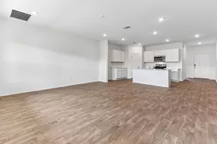 12209 Silverton Tree Bnd, Mustang Ridge, TX 78610 - Photo 8