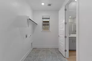 1125 Pansy Trl, Georgetown, TX 78628 - Photo 18