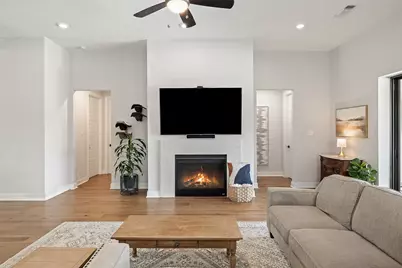 803 Spicewood Trails Drive, Spicewood, TX 78669 - Photo 4