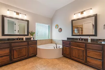 12305 Lostwood Circle, Austin, TX 78748 - Photo 14