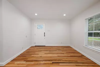 1806 Mohle Drive, Austin, TX 78703 - Photo 12