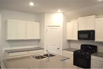 1524 Marley, Kyle, TX 78640 - Photo 4