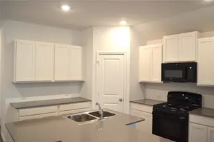 1524 Marley, Kyle, TX 78640 - Photo 4