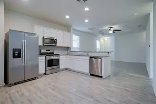 217 La Dera Dr, Liberty Hill, TX 78642 - Photo 6