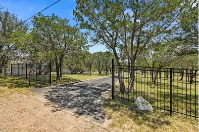 405 Lake View Drive, Spicewood, TX 78669 - Photo 22