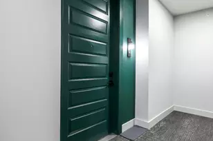 2500 Longview St, Austin, TX 78705 - Photo 18