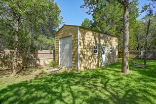 115 Pine Point Cove, Elgin, TX 78621 - Photo 38