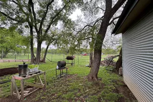 2700 County Rd 305, Jarrell, TX 76537 - Photo 4