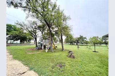 2700 County Road 305, Jarrell, TX 76537 - Photo 14