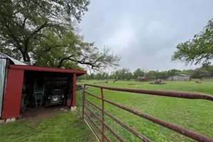 2700 County Rd 305, Jarrell, TX 76537 - Photo 10