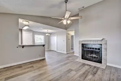 20800 Bonanza St #C, Lago Vista, TX 78645 - Photo 8