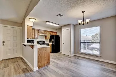 20800 Bonanza St #C, Lago Vista, TX 78645 - Photo 10