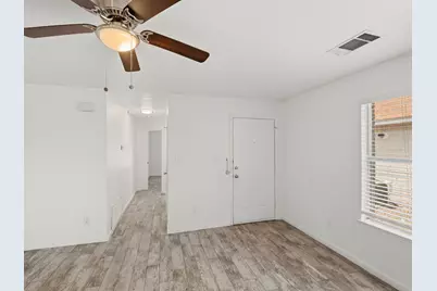 1144 Miss Kimberlys Lane, Pflugerville, TX 78660 - Photo 12