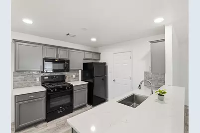 1144 Miss Kimberlys Lane, Pflugerville, TX 78660 - Photo 2