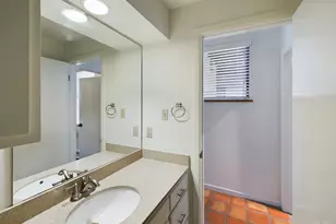 1735 Spyglass Dr, Austin, TX 78746 - Photo 22
