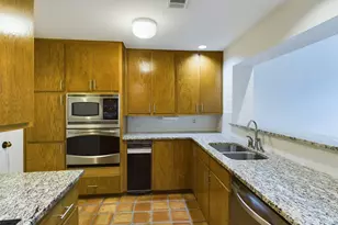 1735 Spyglass Dr, Austin, TX 78746 - Photo 20