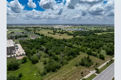 3080 Highway 71 E, Del Valle, TX 78617 - Photo 10