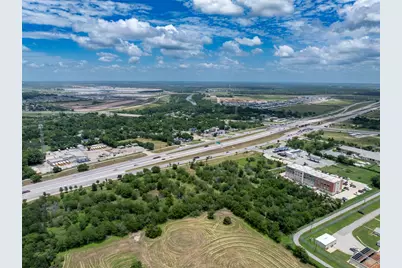 3080 Highway 71 E, Del Valle, TX 78617 - Photo 6