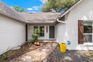 2600 Rogge Ln, Austin, TX 78723 - Photo 36