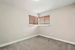 2600 Rogge Ln, Austin, TX 78723 - Photo 16