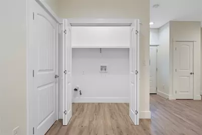 5702 Palo Blanco Lane #B, Austin, TX 78744 - Photo 16