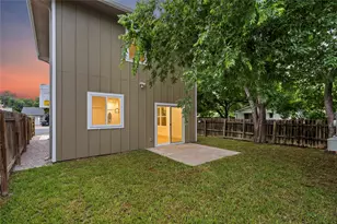 5702 Palo Blanco Ln, Austin, TX 78744 - Photo 26