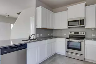 18404 Cumberland Gap Blvd, Pflugerville, TX 78660 - Photo 12