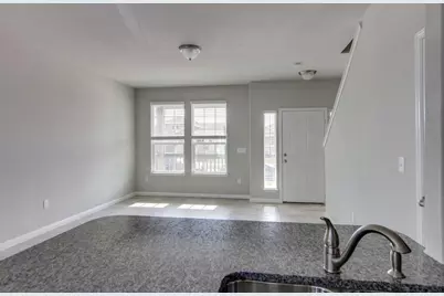 18404 Cumberland Gap Boulevard, Pflugerville, TX 78660 - Photo 10